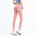 Women's Hip Lift Fitness Yoga Pants Brushed nude high-waisted pocket peach hip sports leggings